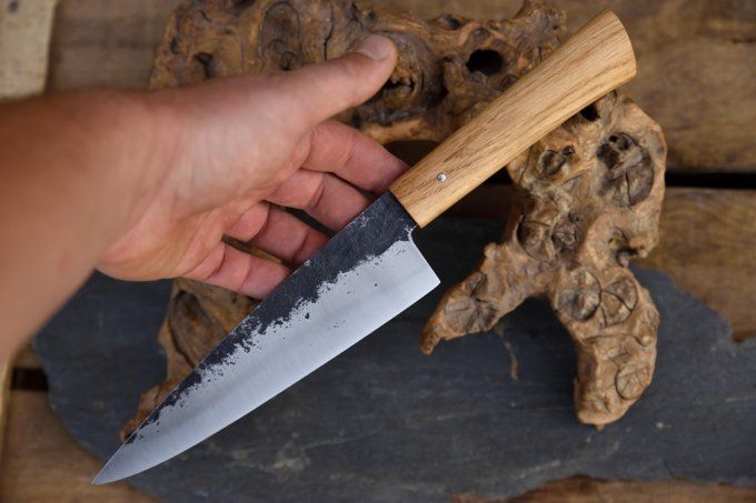 Couteau de cuisine 32cm, manche en Chêne