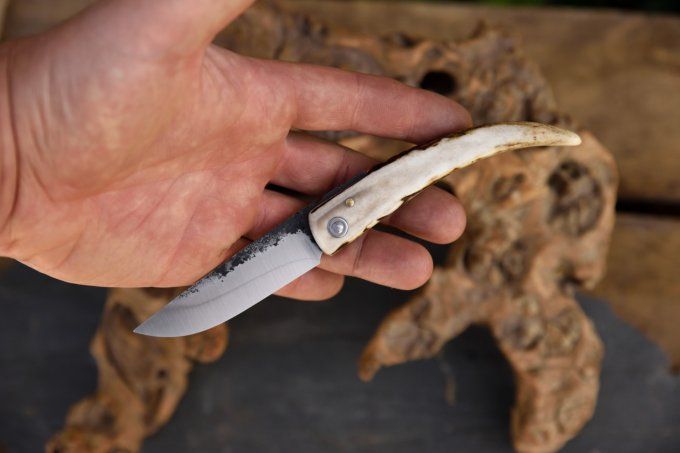 Couteau pliant à friction 19cm, manche monobloc en bois de Cerf