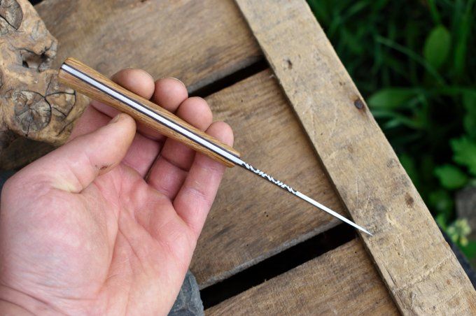 Utilitaire léger 20 cm, manche en Chêne