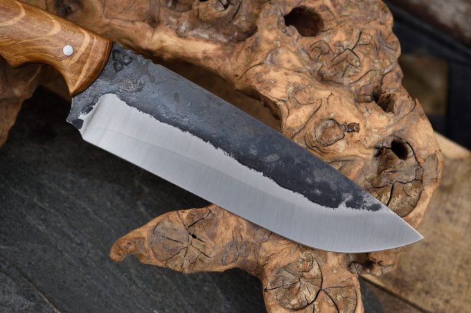 Couteau de camp 29 cm, manche en Chêne