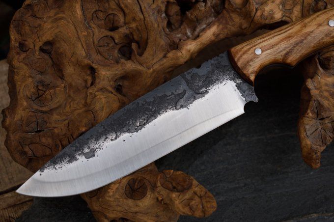 Couteau de camp 30 cm, manche en Frêne