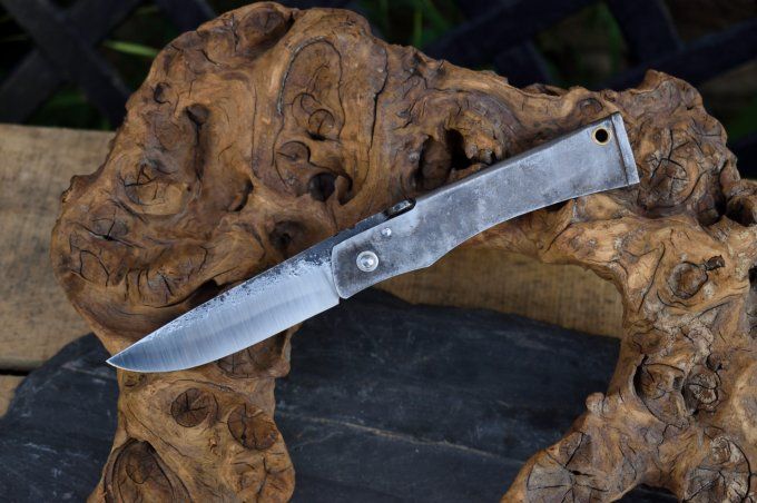 Couteau pliant à friction 20cm, manche en acier, système deux clous