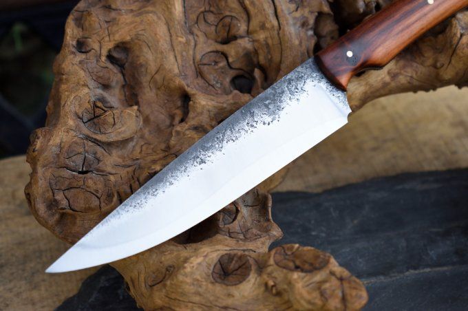 Couteau de cuisine 25cm, manche en Prunier