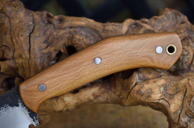 Utilitaire 20 cm, manche en Hêtre