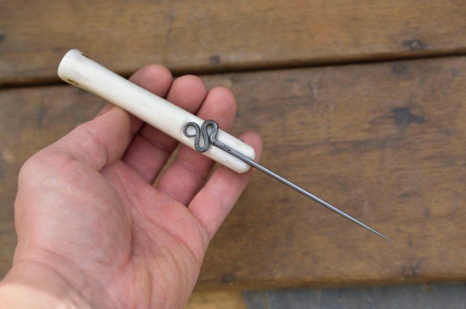 Couteau pliant piémontais 20cm, manche monobloc en bois de Cerf