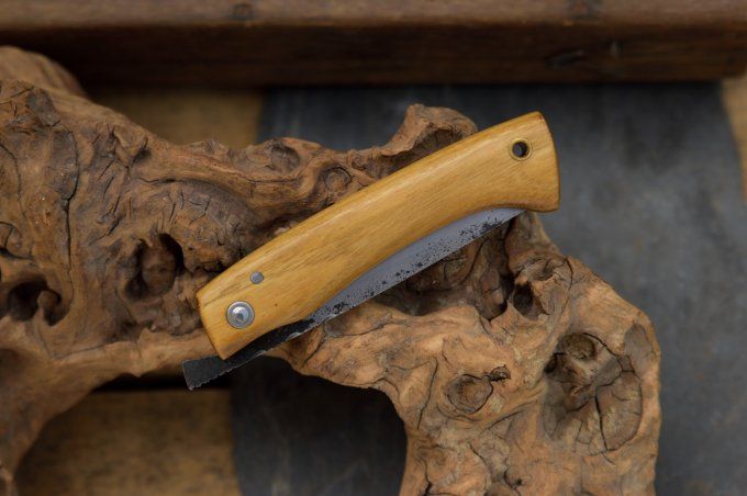 Couteau pliant 19.8cm, système deux clous, manche monobloc en Robinier