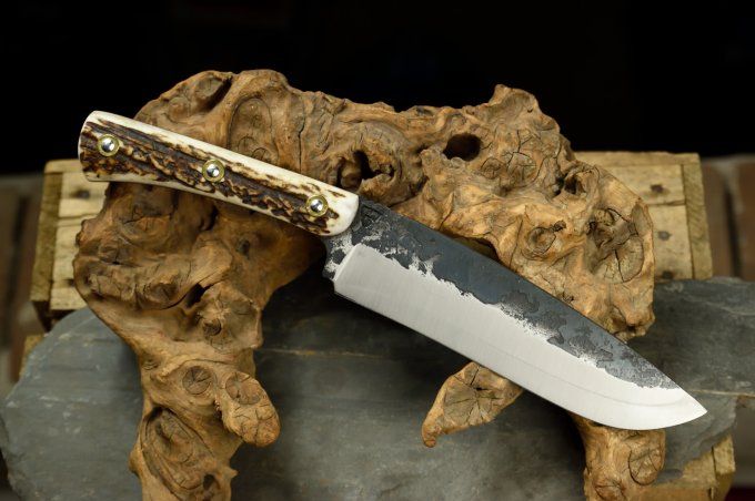 Couteau de camp 33 cm, manche en bois de Cerf