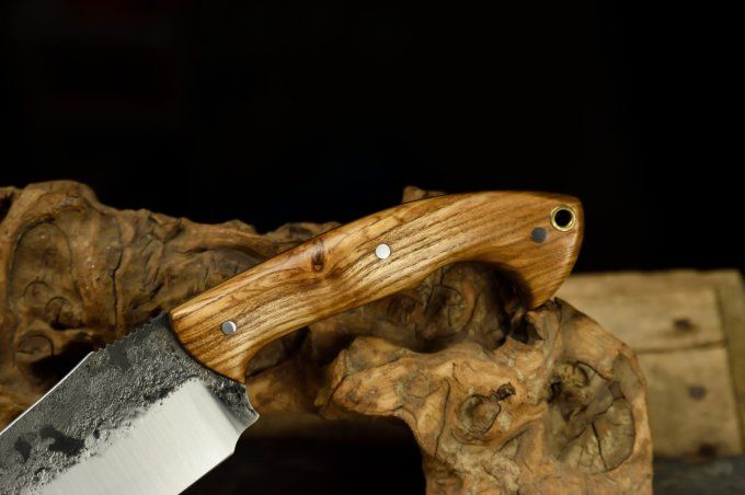 Couteau de camp 31 cm, manche en Frêne