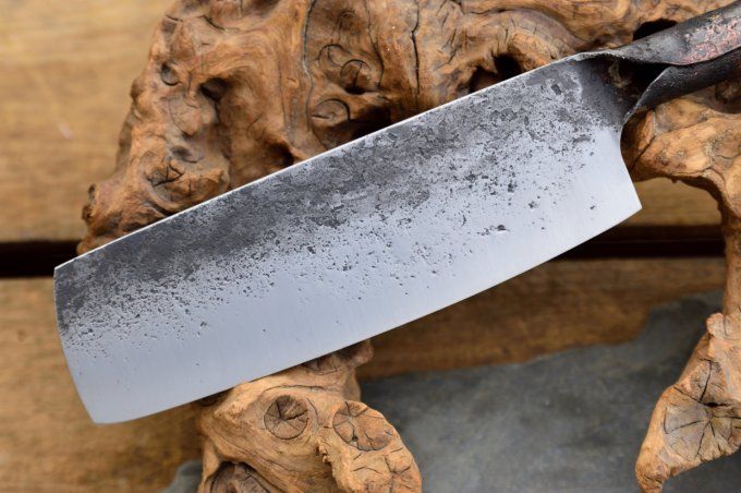 Couteau de cuisine à manche roulé 30cm