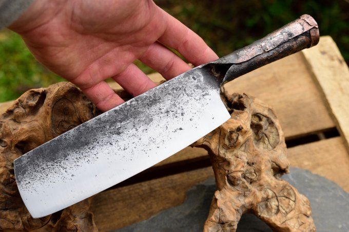 Couteau de cuisine à manche roulé 30cm