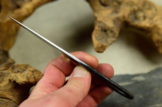 Couteau forgé 16cm, manche à volute