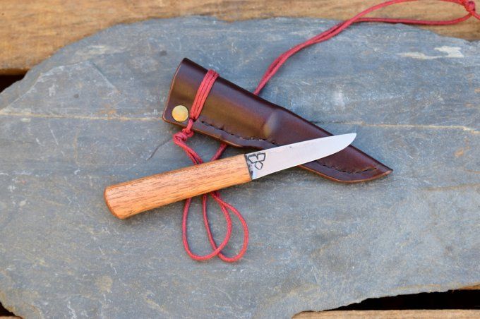 Couteau utilitaire 14cm, Manche en Acajou, Etui cuir moulé