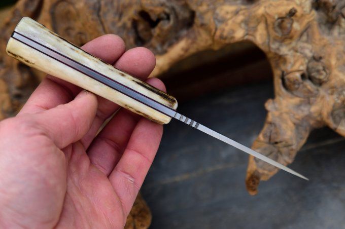 Utilitaire renforcé 21cm, manche en Bois de Cerf