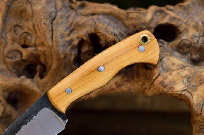Utilitaire 16cm, manche en Prunellier