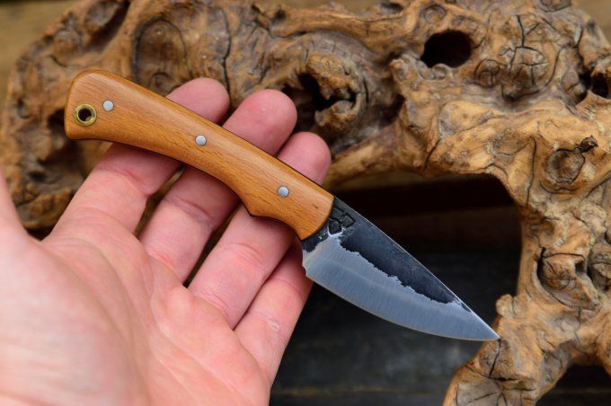 Utilitaire 17cm, manche en Hêtre