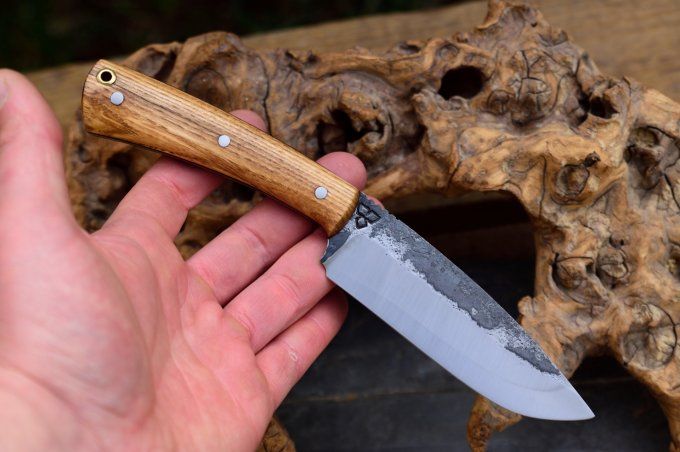 Utilitaire Renforcé 23cm, manche en Frêne