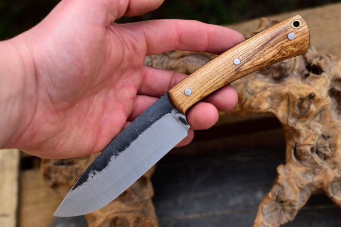 Utilitaire Renforcé 23cm, manche en Frêne